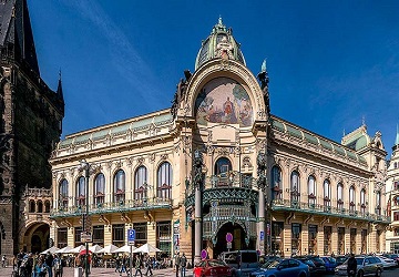 تور ترکیبی چک و اسپانیا (4 شب پراگ + 3 شب بارسلونا)